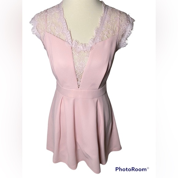 BCBGeneration Lace Dress - Picture 3 of 7